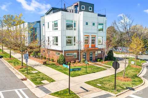 111 W Poindexter Drive, Charlotte, NC 28203