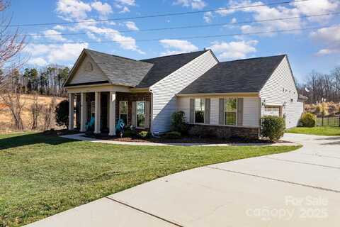 7034 Pin Oaks Drive, Denver, NC 28037