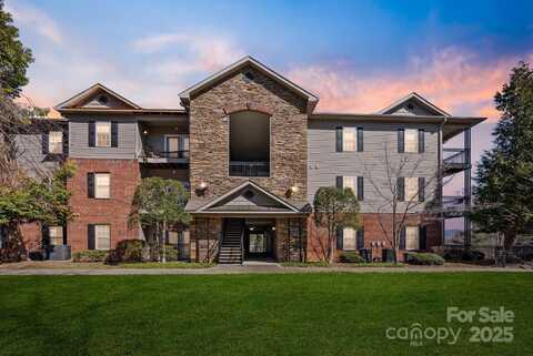 425 Appeldoorn Circle, Asheville, NC 28803