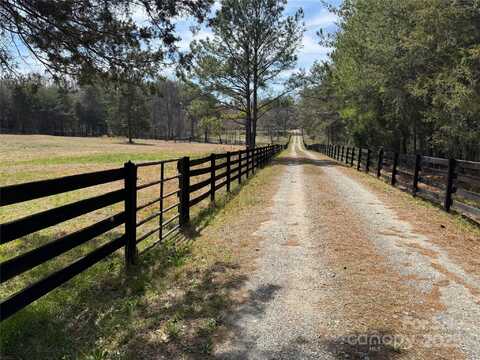 18637 Davidson Concord Road, Davidson, NC 28036