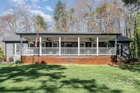 9401 Elvis Drive, Charlotte, NC 28215