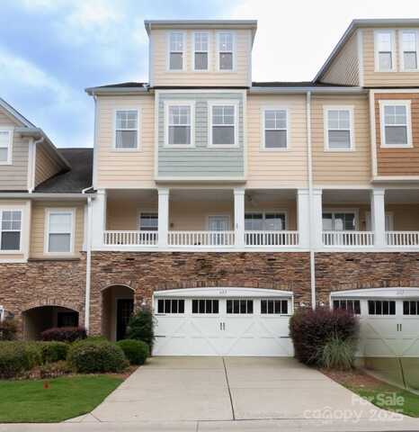 609 Sunfish Lane, Tega Cay, SC 29708
