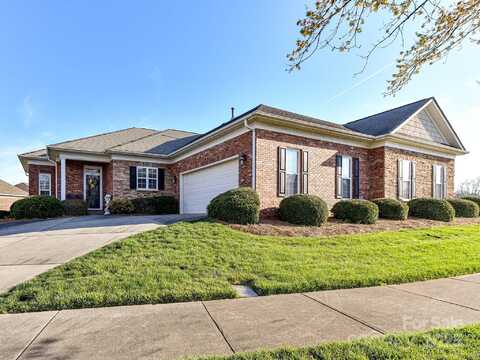 2802 Santiago Circle, Monroe, NC 28110