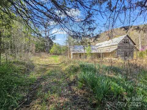 2921 Painters Gap Road, Union Mills, NC 28167
