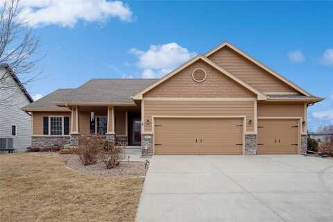 832 80th Street, West Des Moines, IA 50266