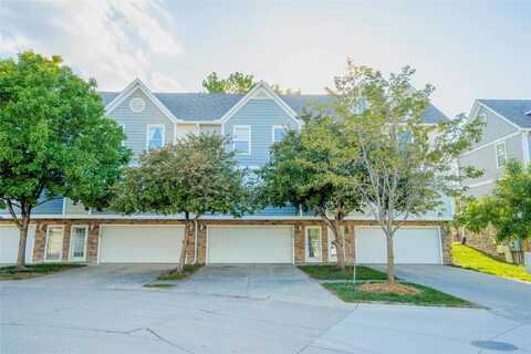 5558 Boston Court, Johnston, IA 50131