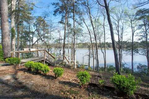 148 Oakridge Trail, Eufaula, AL 36027