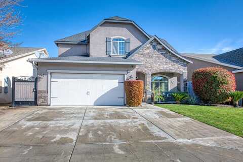 6199 Pontiac Way E, Fresno, CA 93727