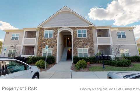 291 Gallery Drive, Spring Lake, NC 28390