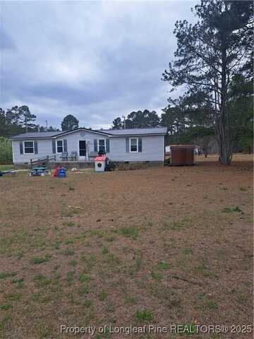 190 Windy Hill Lane, Raeford, NC 28376