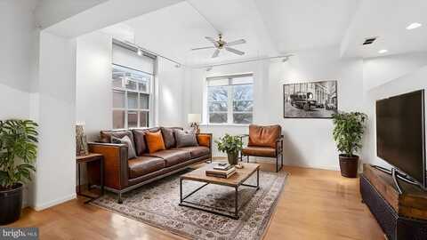 246 N 3RD STREET, PHILADELPHIA, PA 19106