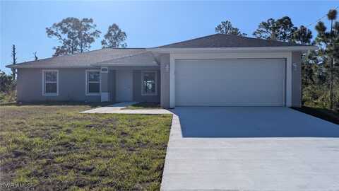 640 Ironwood Avenue S, Lehigh Acres, FL 33974