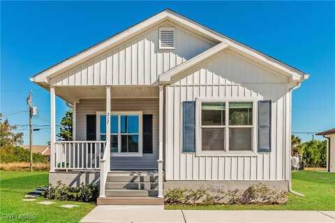 217 Santurce Avenue, North Port, FL 34287