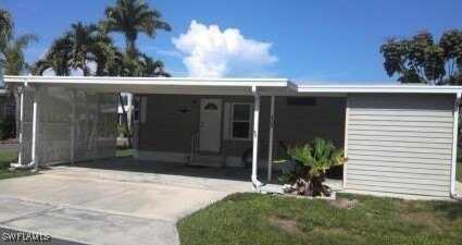 7127 Ladyfish Drive, Saint James City, FL 33956