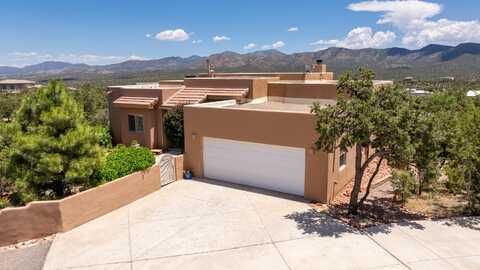 51 TWIN ARROW Drive, Sandia Park, NM 87047