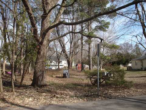 1290 Fay Avenue NW, Grand Rapids, MI 49504