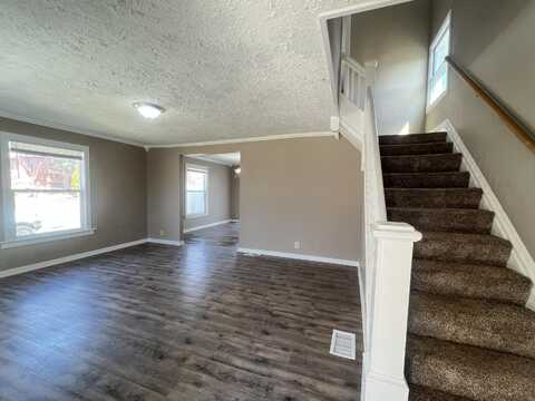 1558 Ballard Street, Lansing, MI 48906