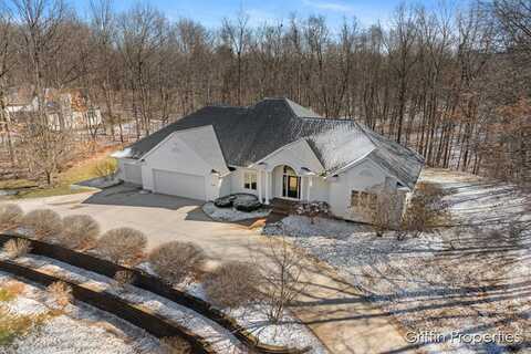7834 Strawberry Lane NE, Belmont, MI 49306