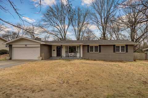 2438 S Hillsboro Avenue, Springfield, MO 65804