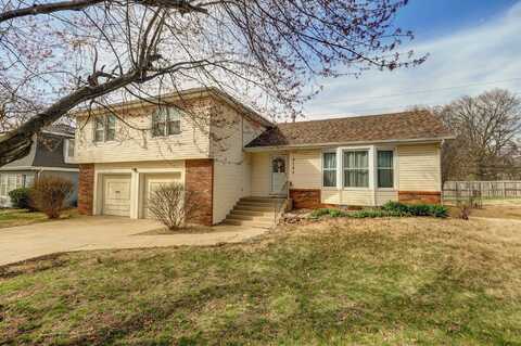 2133 E Meadow Drive, Springfield, MO 65804