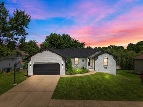 743 E Gallup Hill Road, Nixa, MO 65714
