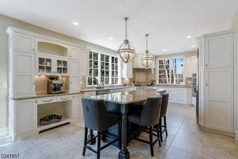 108 Mine Brook Rd, Bernardsville, NJ 07931
