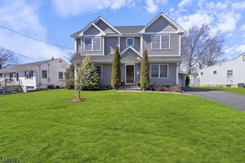 9 Clauss Rd, Clark, NJ 07066