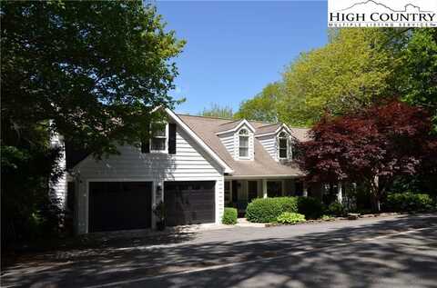387 Tarry Acres Circle, Blowing Rock, NC 28605