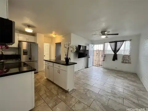 75 Kihapai Street, Kailua, HI 96734