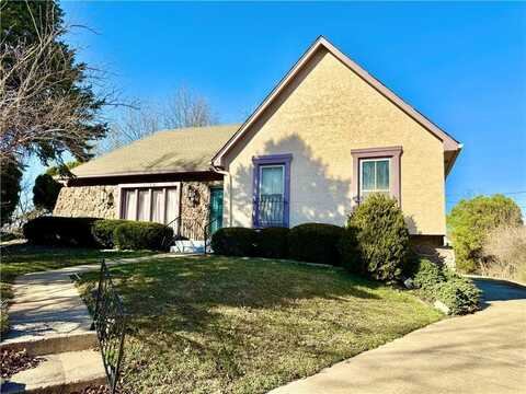 11105 Askew Avenue, Kansas City, MO 64137