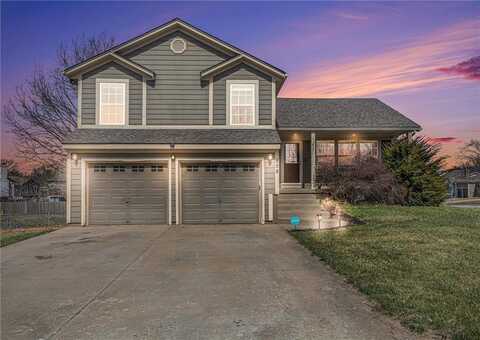 808 Golden Court, Belton, MO 64012