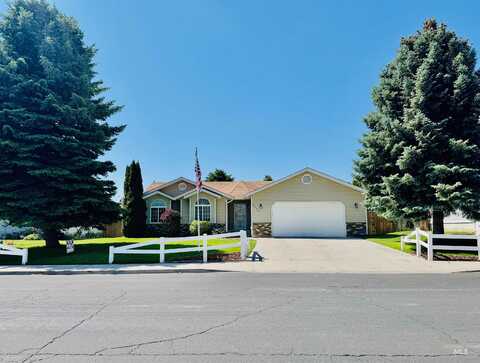 2624 4th Ave, Twin Falls, ID 83301