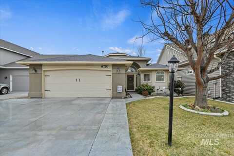 6770 E Greens Dr, Nampa, ID 83687