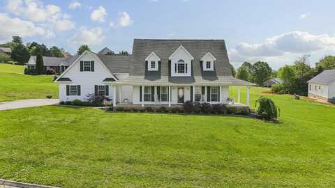 1896 Lakebrook Circle, Dandridge, TN 37725