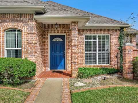 2606 Woodstock Drive, Lufkin, TX 75904