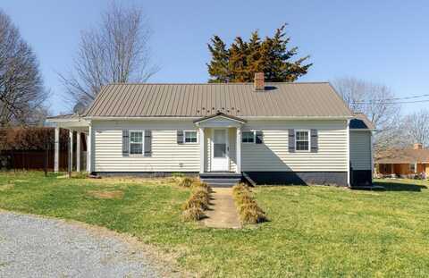 319 Matthews Road, Appomattox, VA 24522