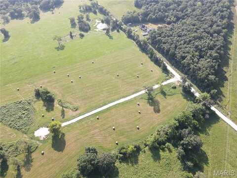 4 Redwood Trail, Monroe City, MO 63456