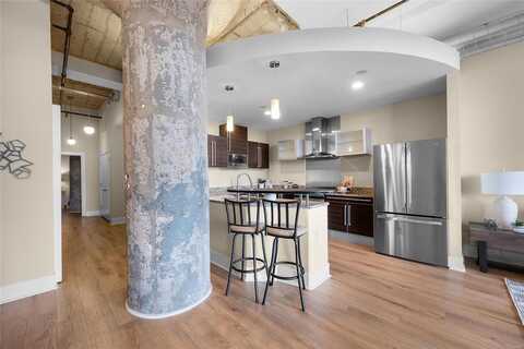 4100 Forest Park Avenue, Saint Louis, MO 63108