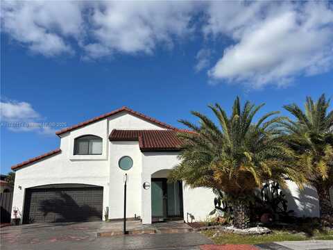8916 SW 5th Ln, Miami, FL 33174