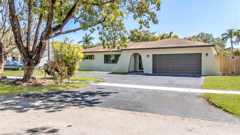 5136 SW 87th Ter, Cooper City, FL 33328