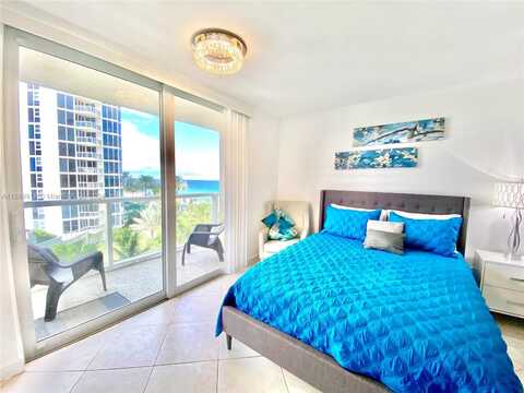 19201 Collins Ave, Sunny Isles Beach, FL 33160