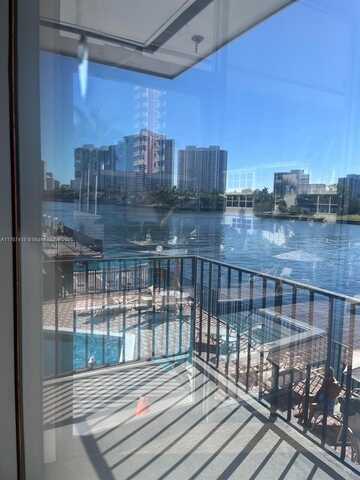 3113 S Ocean Dr, Hallandale Beach, FL 33009