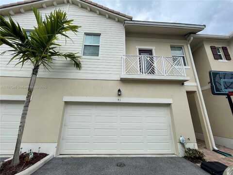 91 Palm Ln, Royal Palm Beach, FL 33411