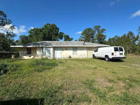 909 Canton Ave, Lehigh Acres, FL 33972