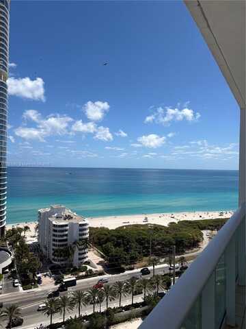 100 Bayview Dr, Sunny Isles Beach, FL 33160