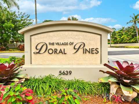 10117 NW 55th Ter, Doral, FL 33178