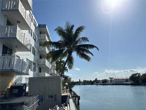 7900 Tatum Waterway Dr, Miami Beach, FL 33141