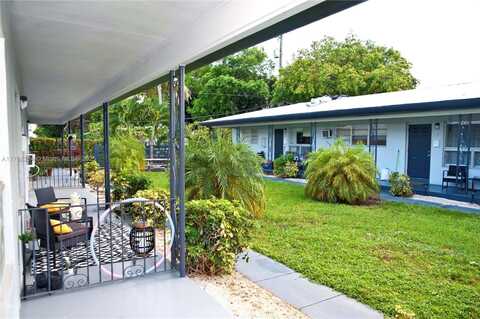 2206 Fillmore St, Hollywood, FL 33020
