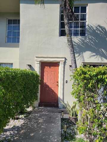 5620 NW 59th St, Tamarac, FL 33319
