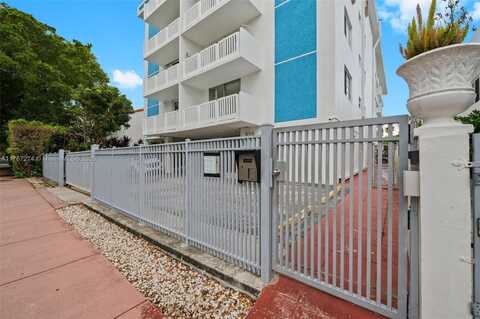 910 Michigan Ave, Miami Beach, FL 33139